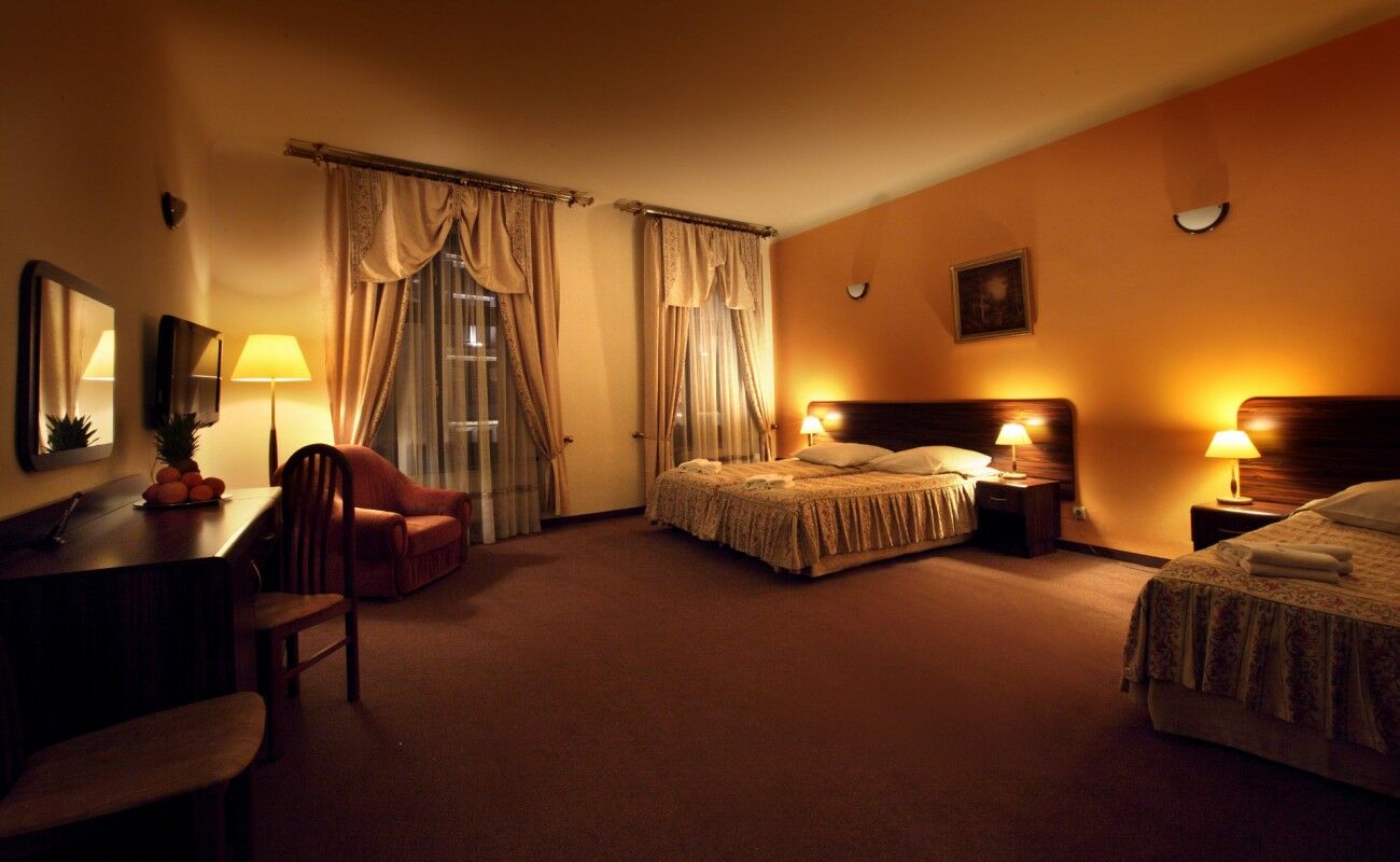 كراكوفيا Hotel Wit Stwosz الغرفة الصورة